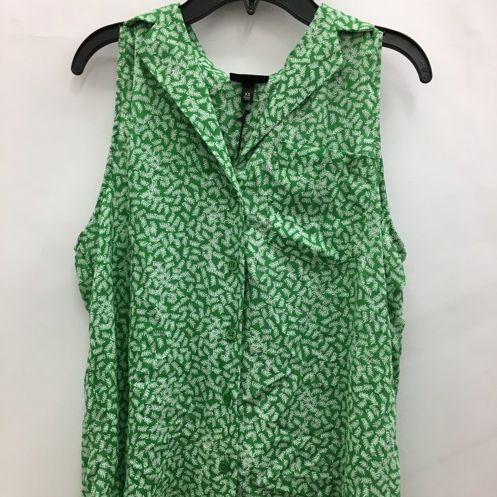 Women's Sleeveless Summer Blouse